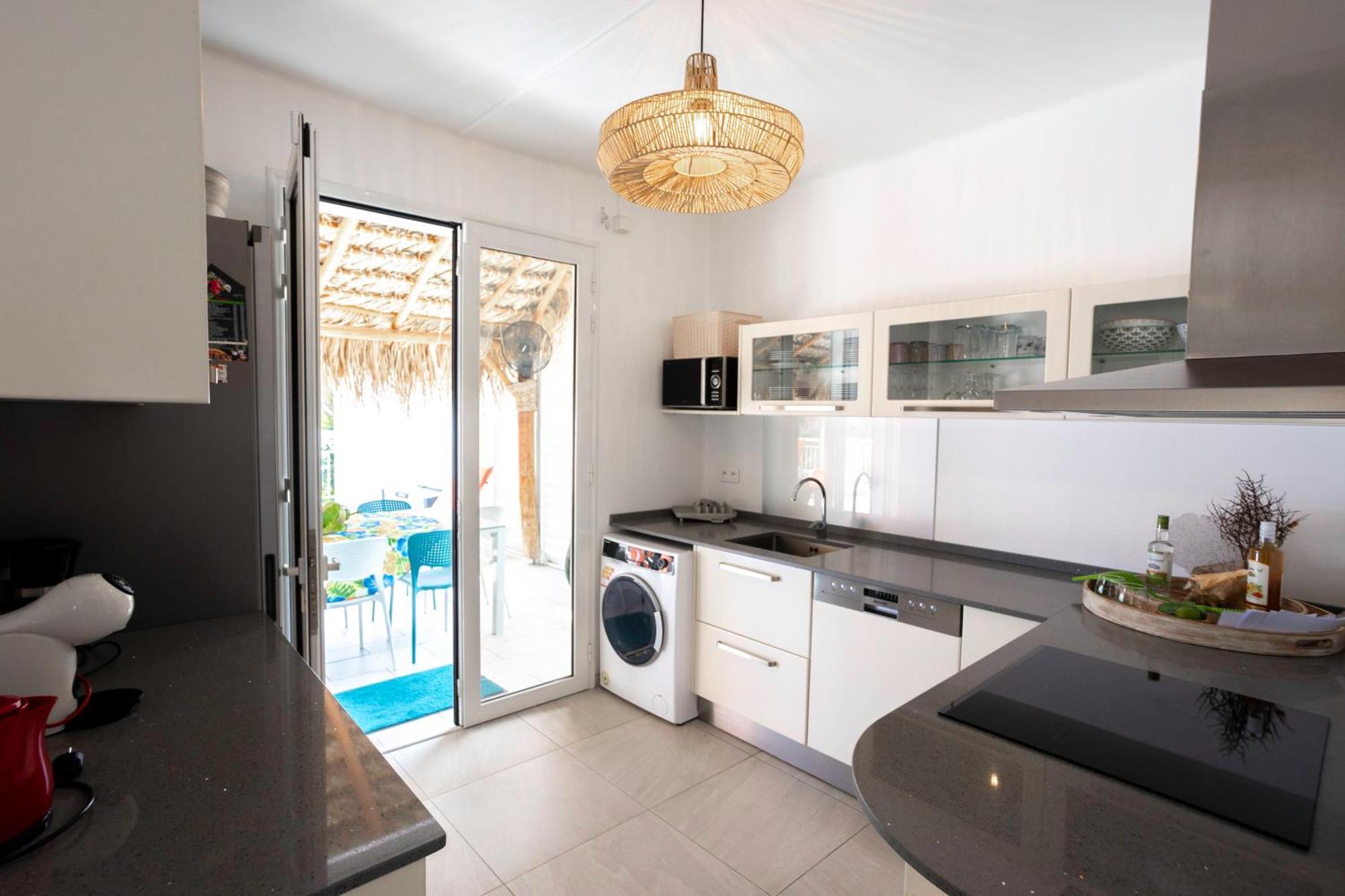 Villa En Bord De Mer, Vue Mer Au Diamant Ле Диамант Екстериор снимка
